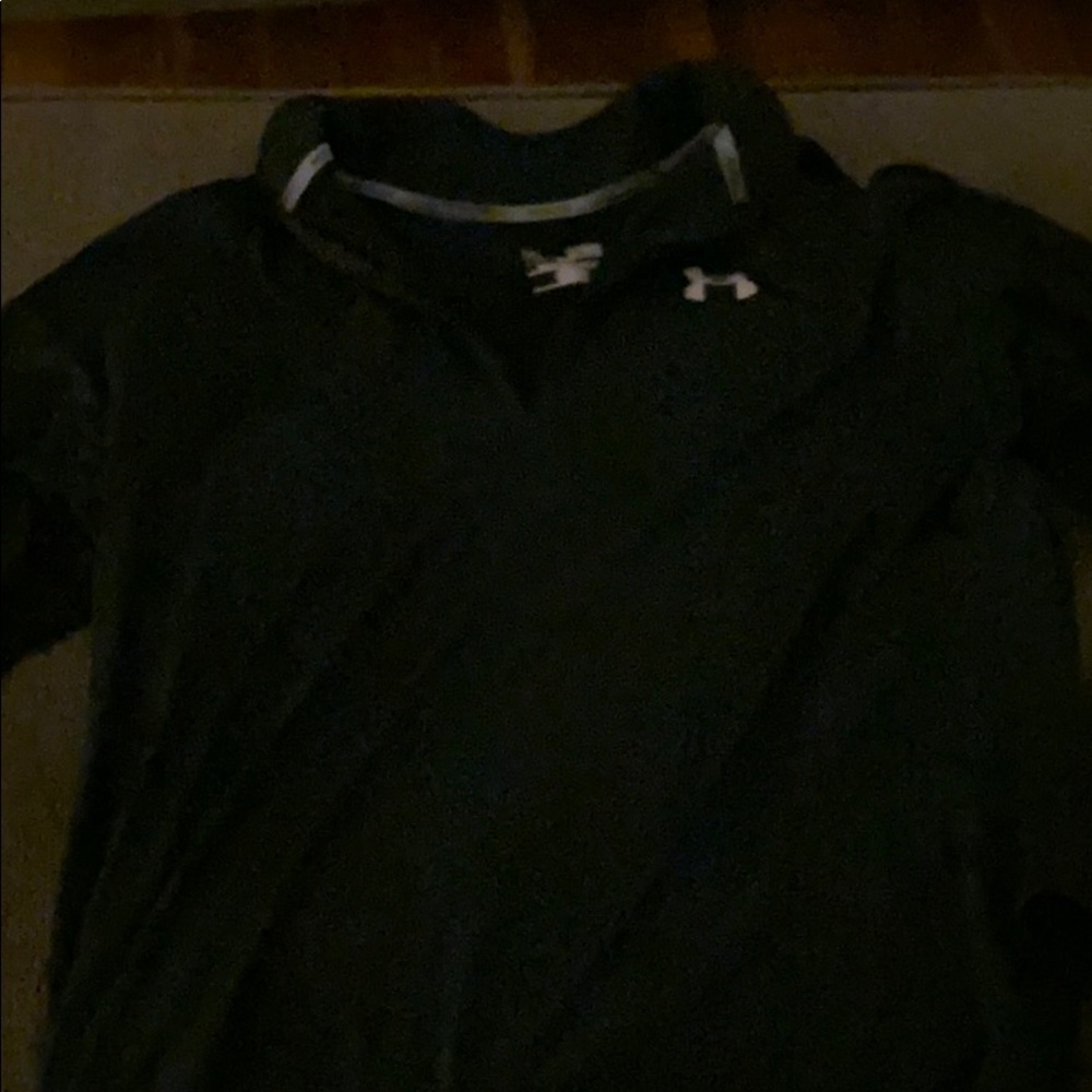 men’s under Armour, long sleeve, dry-fit
